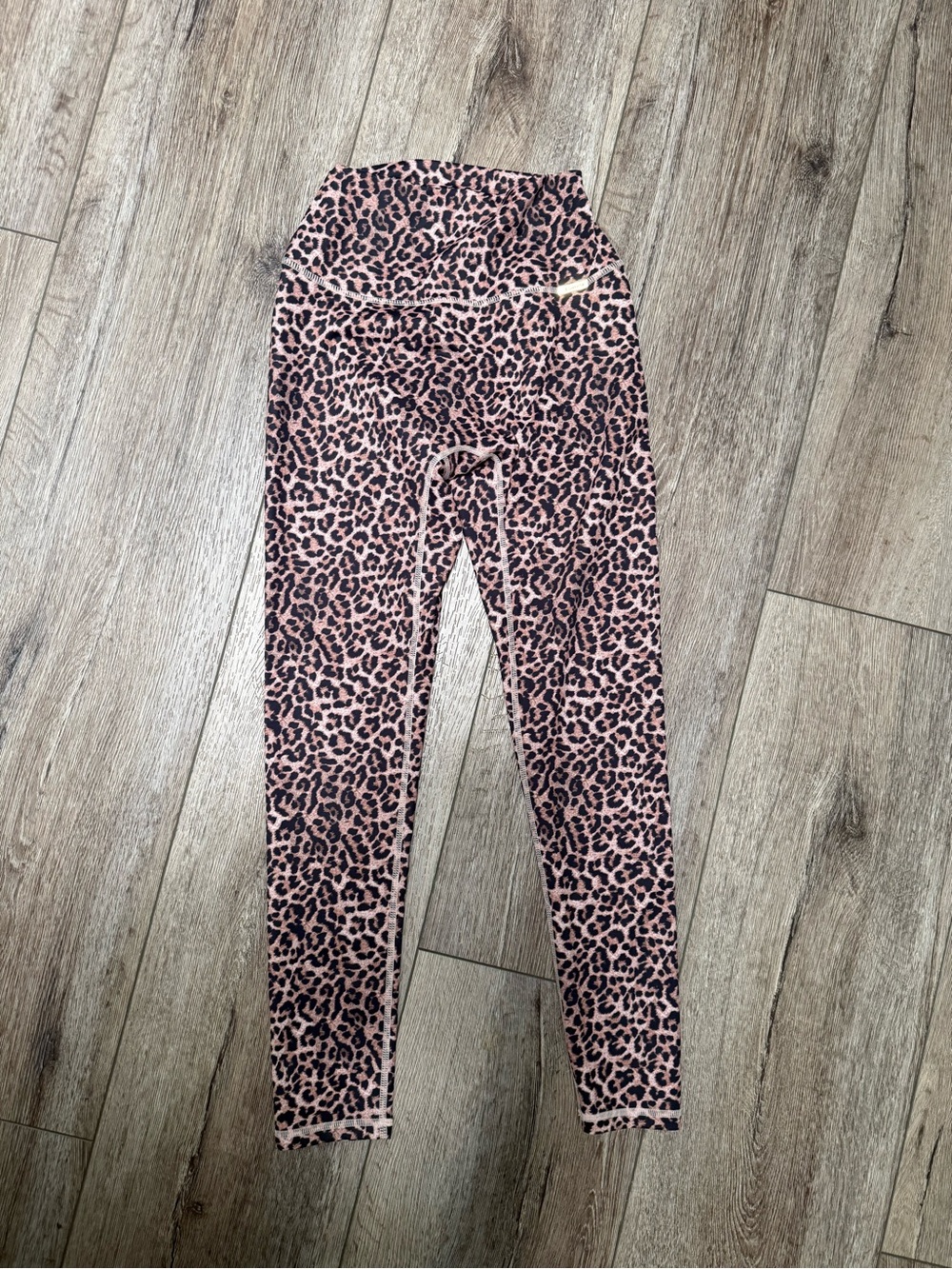 Cleo Harper Leopard Print Leggings